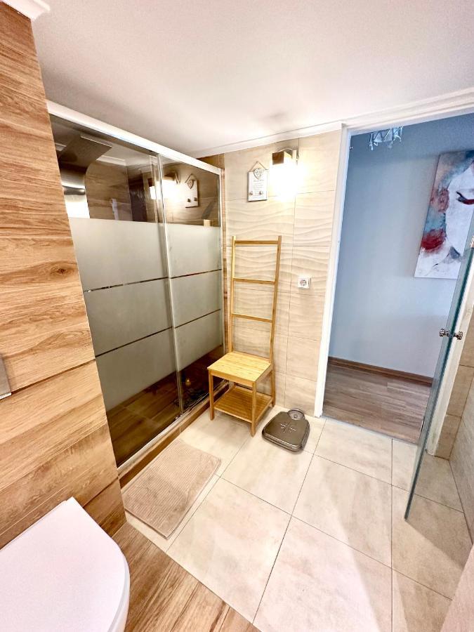 Cozy Apartment With Parking Near The City Center Athen Eksteriør bilde