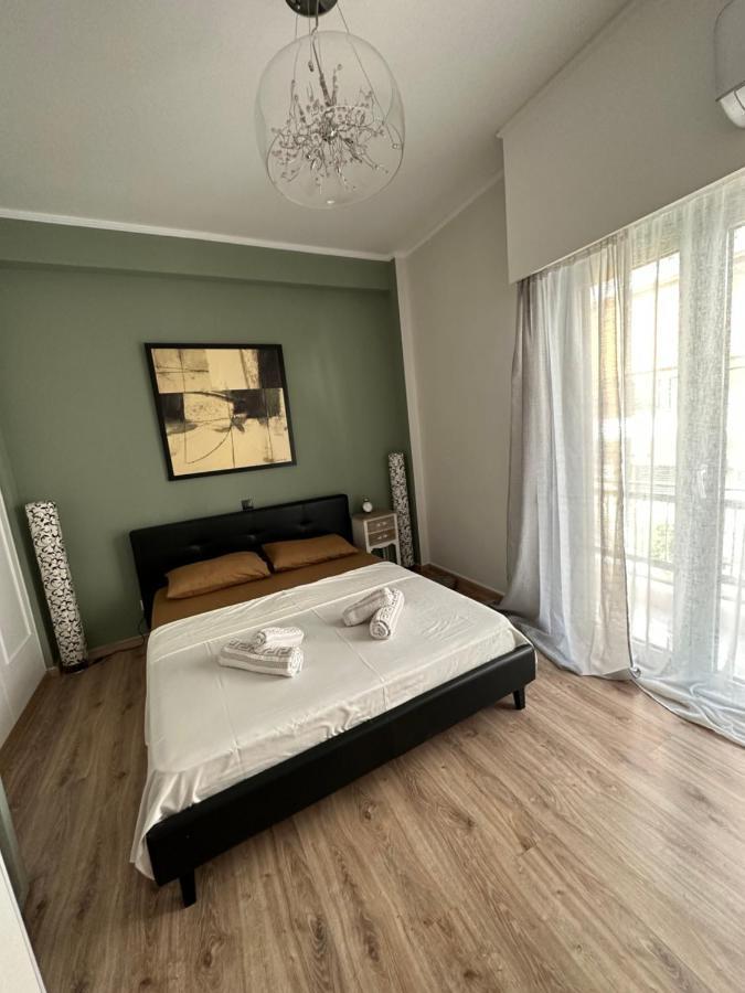 Cozy Apartment With Parking Near The City Center Athen Eksteriør bilde