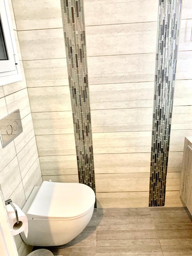 Cozy Apartment With Parking Near The City Center Athen Eksteriør bilde