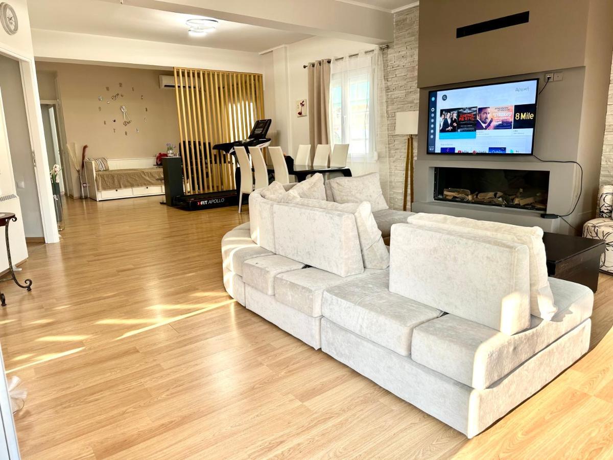 Cozy Apartment With Parking Near The City Center Athen Eksteriør bilde